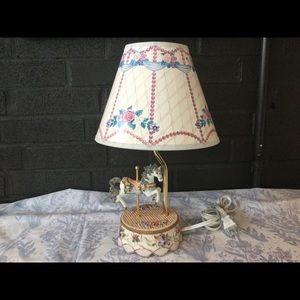 Small Carousel table lamp
